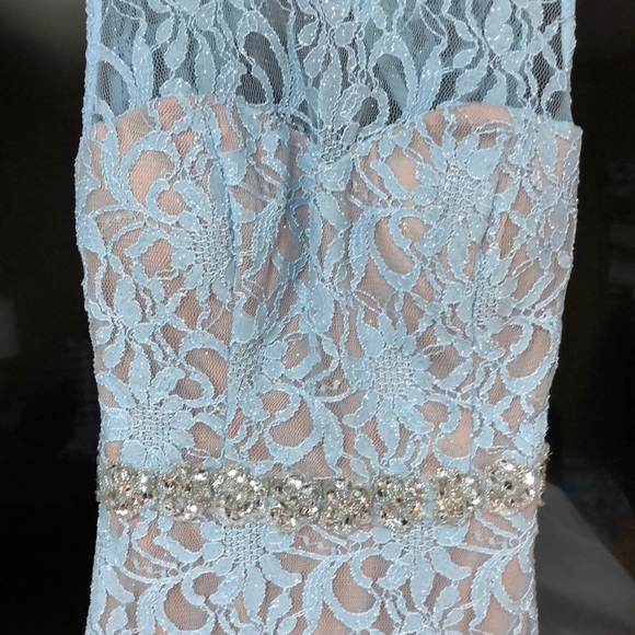 Adorable short occasion dress. - Picture 2 of 4